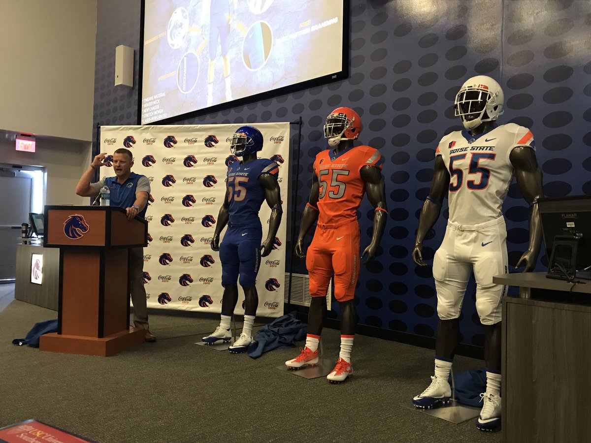 Boise State reveals new football uniforms